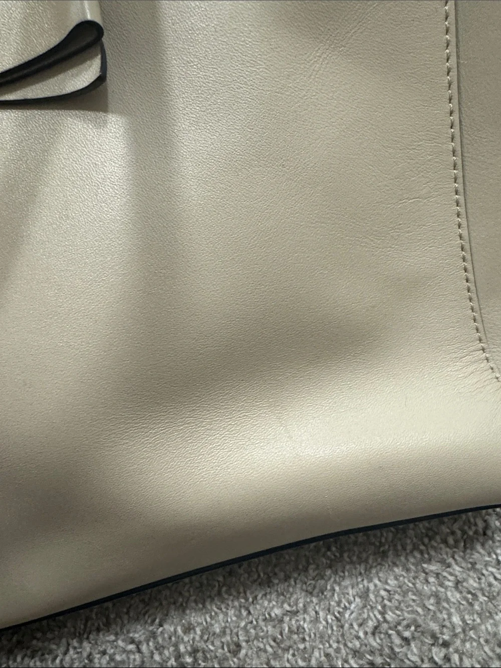 Kate spade Cream Bow Accent Satchel Shoulder Bag with dust bag